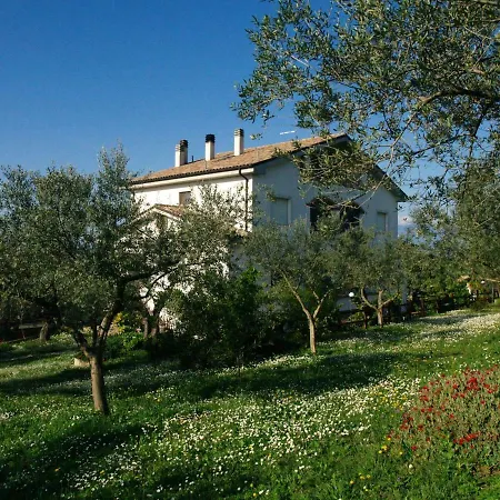 住宿加早餐酒店 Leandra *