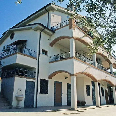 Leandra * 圣安杰洛城