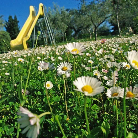 Leandra 住宿加早餐酒店 *