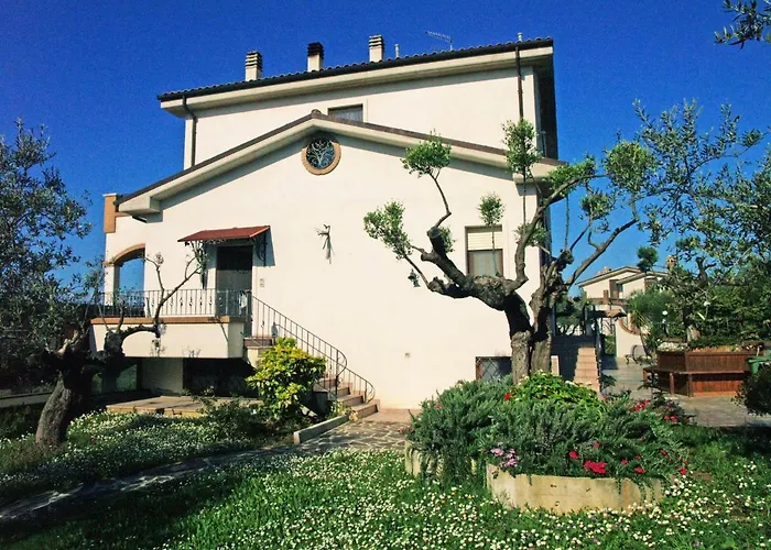 Bed and Breakfast Leandra *